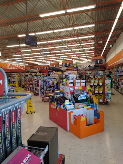 AutoZone Refacciones (Av Isla de Tris) en Ciudad del Carmen