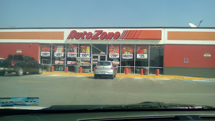 AutoZone Refacciones (Av. Santo Domingo) en San Nicolás de los Garza