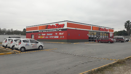 AutoZone Refacciones (Fundadores 101-A) en Matamoros