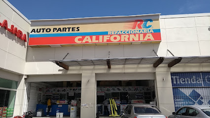 Refaccionaria California (Acceso II) en Querétaro