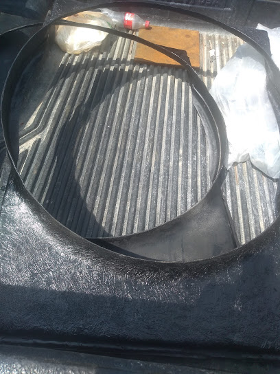 Refaccionaria Camionera de Comalcalco en Comalcalco