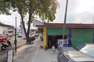 Refacciones y Autopartes Caballero en Iztapalapa