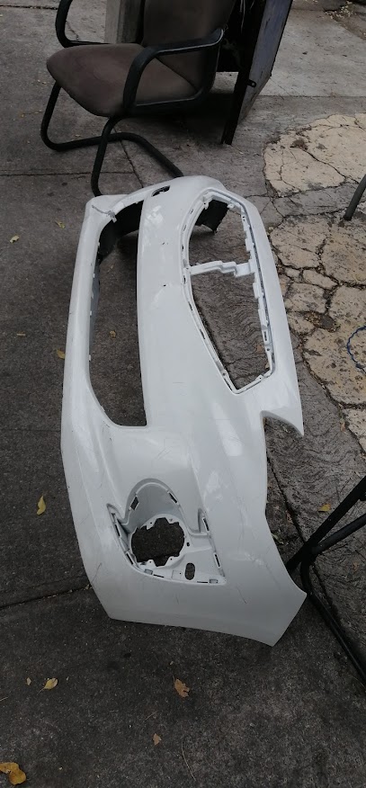 Autopartes Juárez 37 en Cuauhtémoc