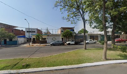 Autopartes Álvarez de Colima en Colima