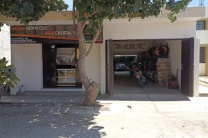 Moto Refaccionaria El Profe en Villa de Álvarez