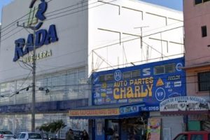Refaccionaria Charly 2000 en Nezahualcóyotl