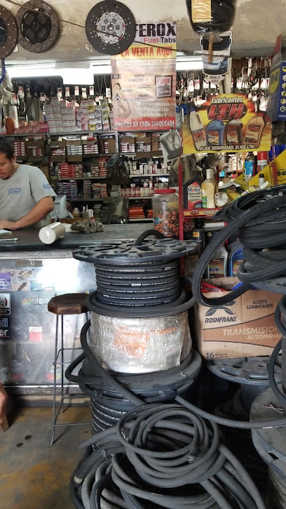 Refaccionaria El Amigo en Tecomán