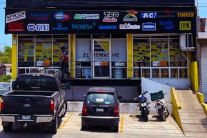 Refaccionaria El Remache en Manzanillo