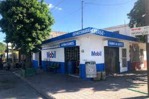 Refaccionaria George en Gómez Palacio