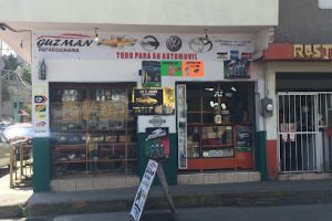 Refaccionaria Guzman en Naucalpan