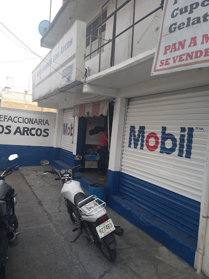 Refaccionaria Los Arcos en Naucalpan