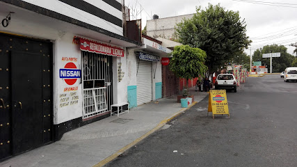 Refaccionaria Nissan Luzaka en Naucalpan