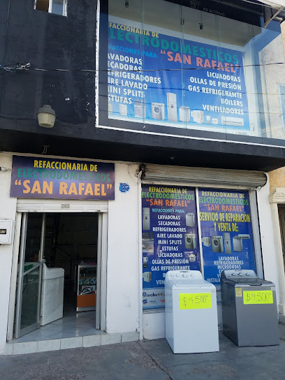 Refaccionaria San Rafael (Av Mina) en Gómez Palacio