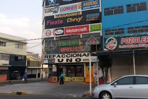 Refaccionaria Tom S.A. de C.V. en Nezahualcóyotl
