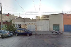 Refaccionaria Xochimilco en Nezahualcóyotl