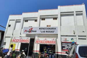 Refaccionaria y Moto Servicio Las Rosas en Manzanillo