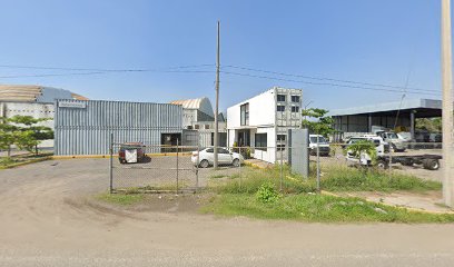 Catrami (Lázaro Cárdenas) Mercedes Benz y Freightliner en Lázaro Cárdenas