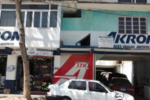 Refaccionaria Automotriz La Floresta en Puerto Vallarta