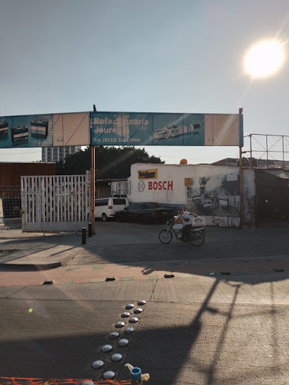 Refaccionaria Jauregui en Zapopan