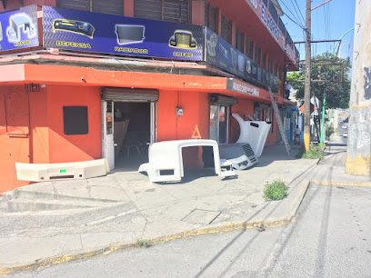 El Rorro Tractopartes en San Nicolás de los Garza
