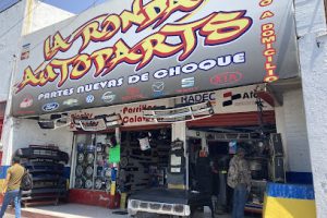 La Ronda Autoparts S.A. de C.V. (Av. Prol. Luis Pasteur) en Querétaro