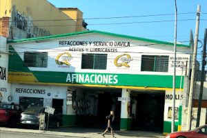 Refacciones y Servicios Davila (Av. Rómulo Garza) en San Nicolás de los Garza