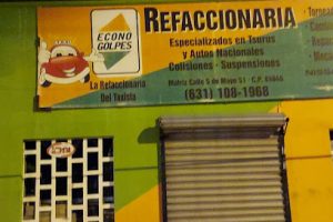 Refaccionaria Econogolpes en Nogales