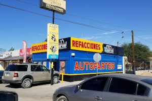 Refacciónes Monreal (Tlaxcala y 42) en San Luis Río Colorado