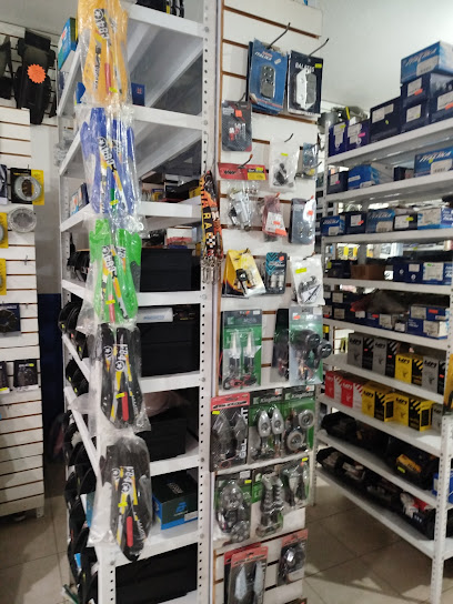 Moto Refacciones Cervantes en Poza Rica