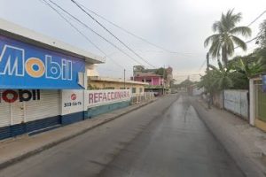 Refaccionaria Conchita Castellanos en Manzanillo