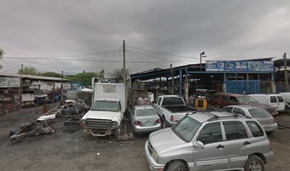 Autopartes Navarro - 3 1/2 y Más en General Escobedo