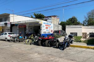 Moto Refacciones Montalvo en Comalcalco