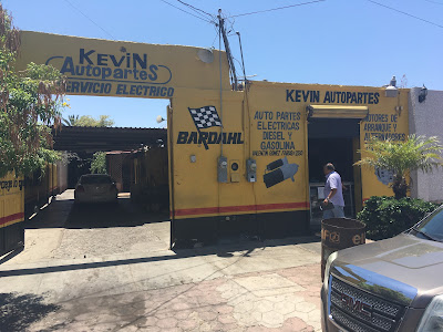Kevin Autopartes en La Paz