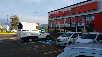 Refaccionaria Autozone en Coatepec
