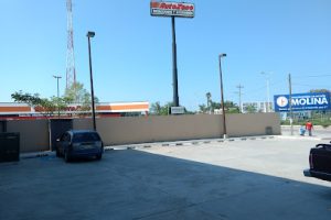 Refaccionaria Autozone en Pánuco