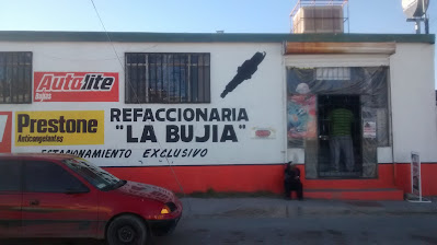 Refaccionaria La Bujia en Cd. Juárez