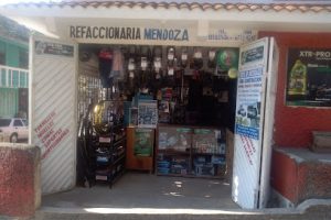 Refaccionaria Mendoza en Tila