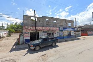 Refacionaria Arellano en Pánuco