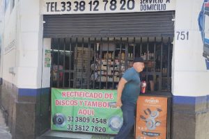 Refaccionaria Alfa en Guadalajara