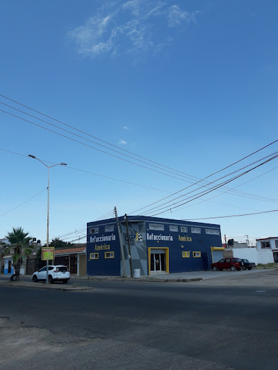 Refaccionaria América en Durango