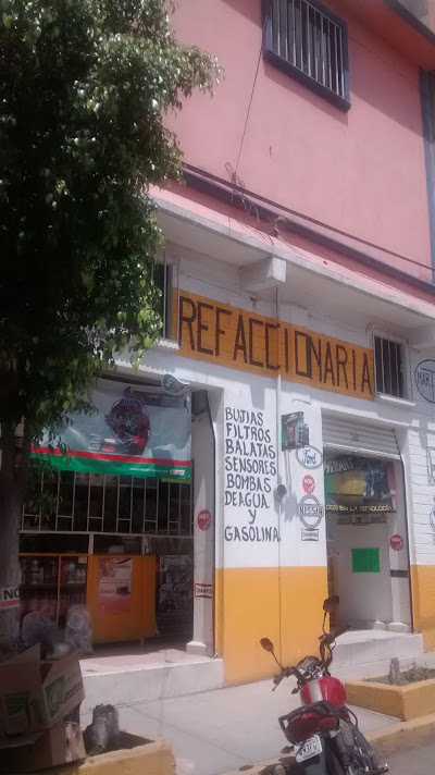 Refaccionaria Martínez en Tultitlán