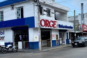Refaccionaria Jorge (Colosio) en Playa del Carmen